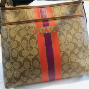 COACH FILE CROSSBODY IN SIGNATURE JACQUARD WITH STRIPE